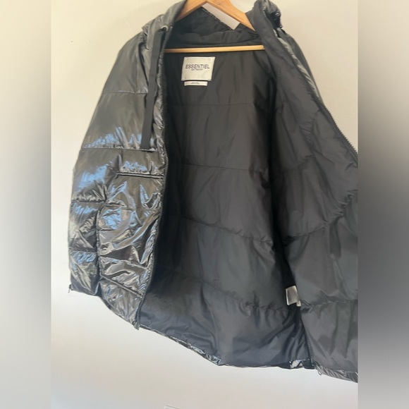 Essentiel Antwerp Black Gloss Oversized Quilted Duck Down Hooded Puffer Jacket - Picture 7 of 16
